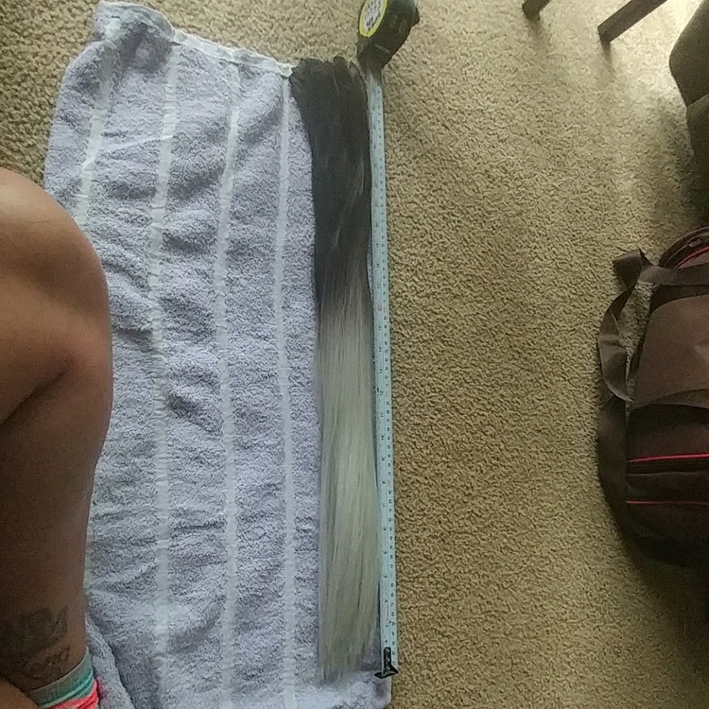 8 human hair extension's clips